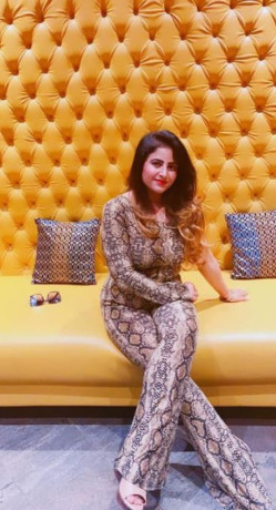 genuine-escort-service-in-delhi-8448014321-genuine-indepdent-doors-steps-services-xxx5-big-0